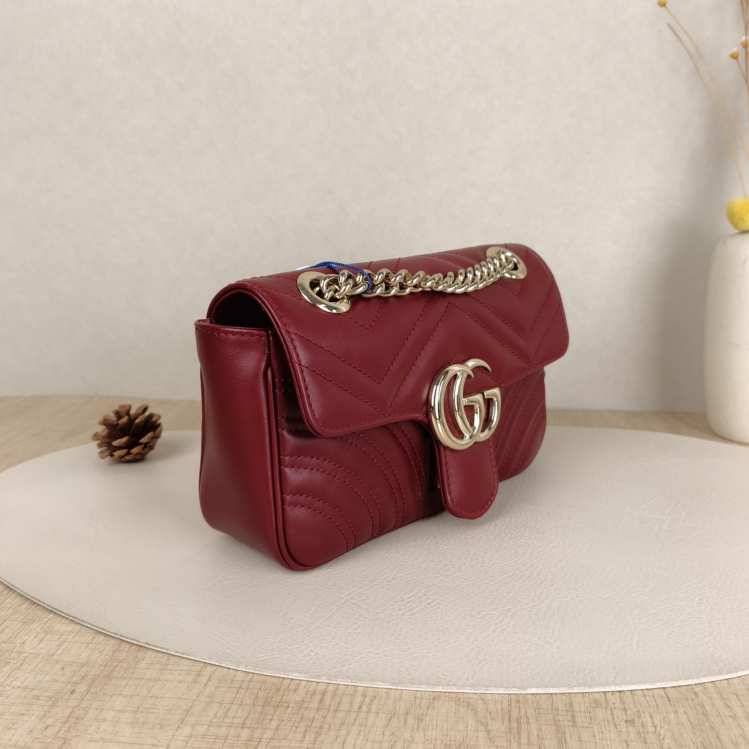 GUCCI Crossbody Bag GG Marmont Small Marmont 22 Calfskin Small22 × 6 × 13 cm — cover view 2 of 6