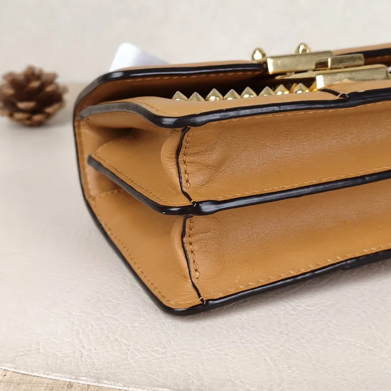 MCM Crossbody Bag Crossbody Bag 16 × 6 × 11 cm — detail view 15 of 16
