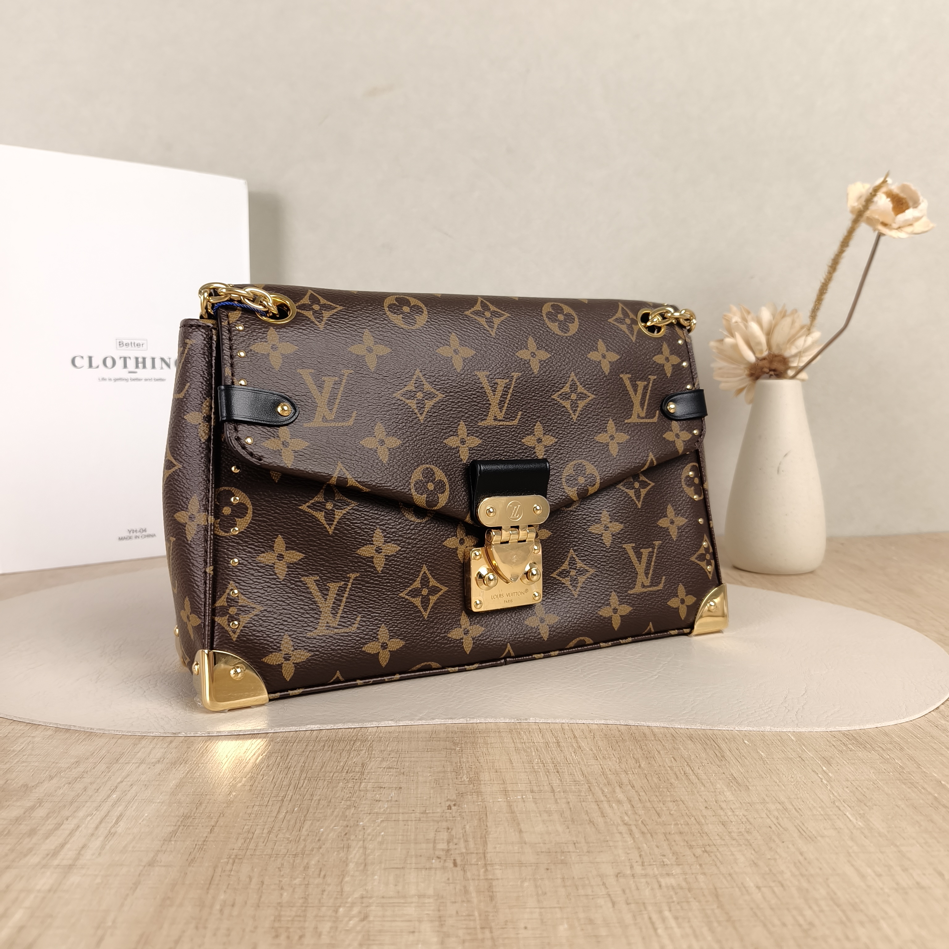Louis Vuitton Shoulder Bag Trunkie Box Chain Bag Monogram PVC Large27 × 8 × 16 cm — cover view 2 of 5
