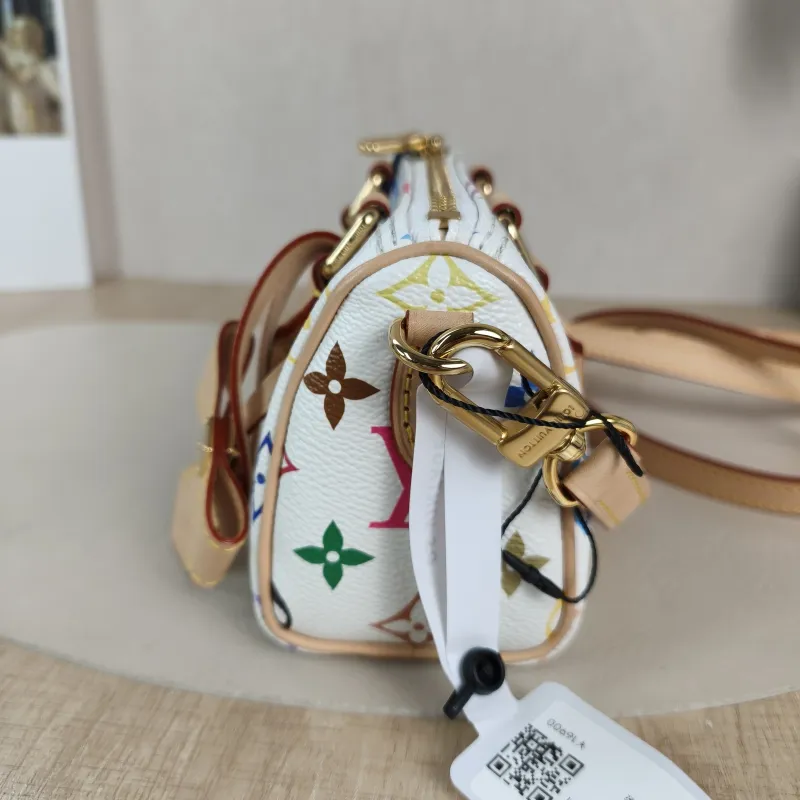 Louis Vuitton Crossbody Bag Speedy Nano Multicolore PVC nano 16 × 7.5 × 10 cm — detail view 5 of 10