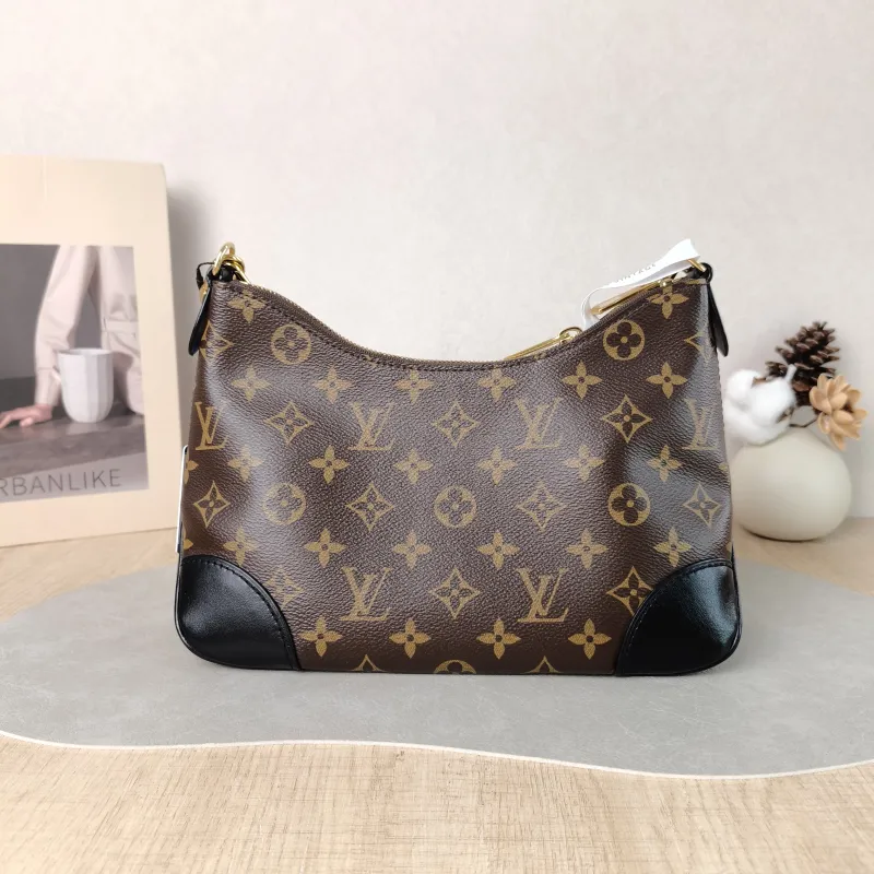 Louis Vuitton Crossbody Bag Boulogne PVC Small 26 × 9.5 × 16 cm — cover view 2 of 6