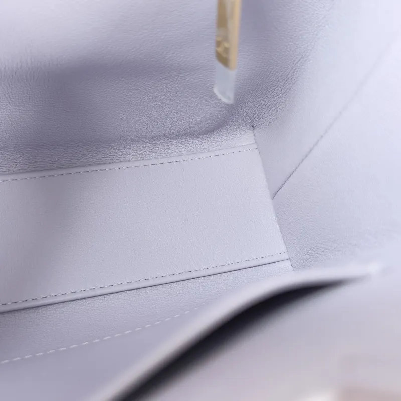 Chanel Crossbody Bag Kelly Lambskin Mini 19 × 7 × 13 cm — detail view 10 of 14