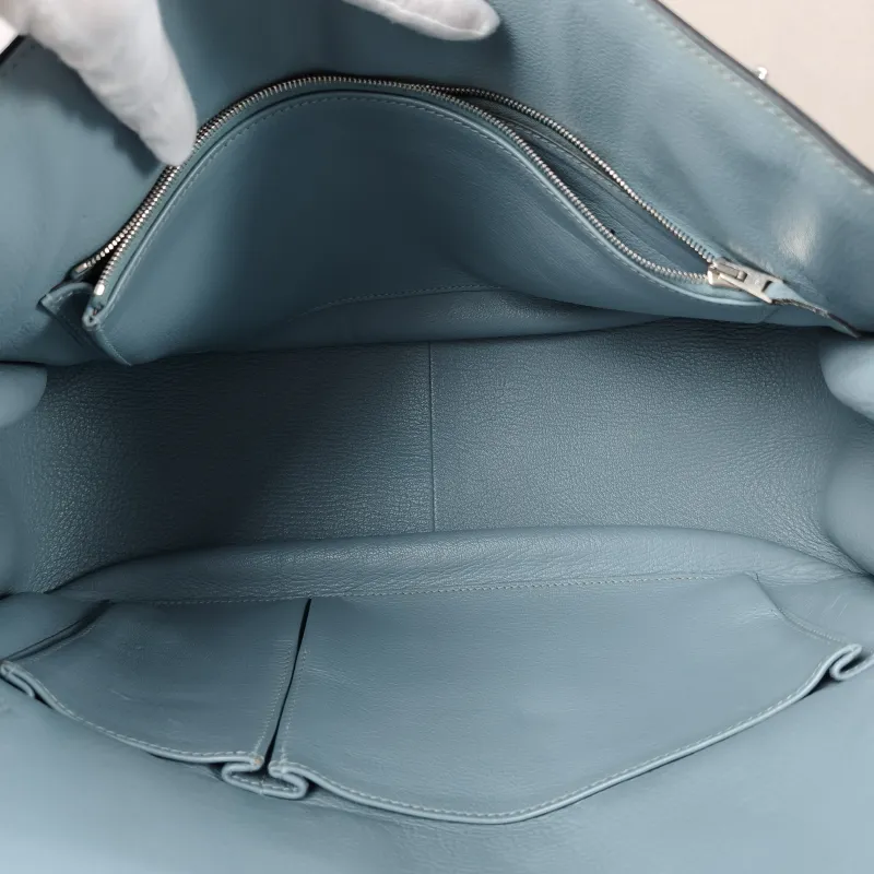 Hermès Shoulder Bag Jypsiere 34J7 Togo Calfskin Large34 × 15 × 26 cm — detail view 9 of 18