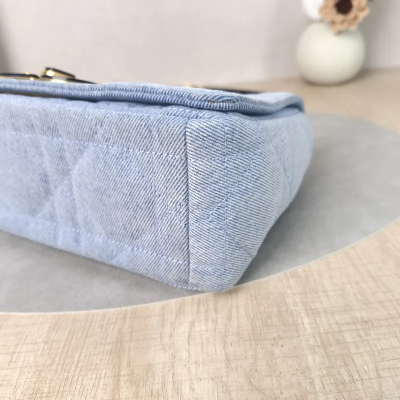 DIOR Crossbody Bag Caro Chain Bag Blue Medium25.5 × 9 × 15.5 cm — detail view 9 of 13