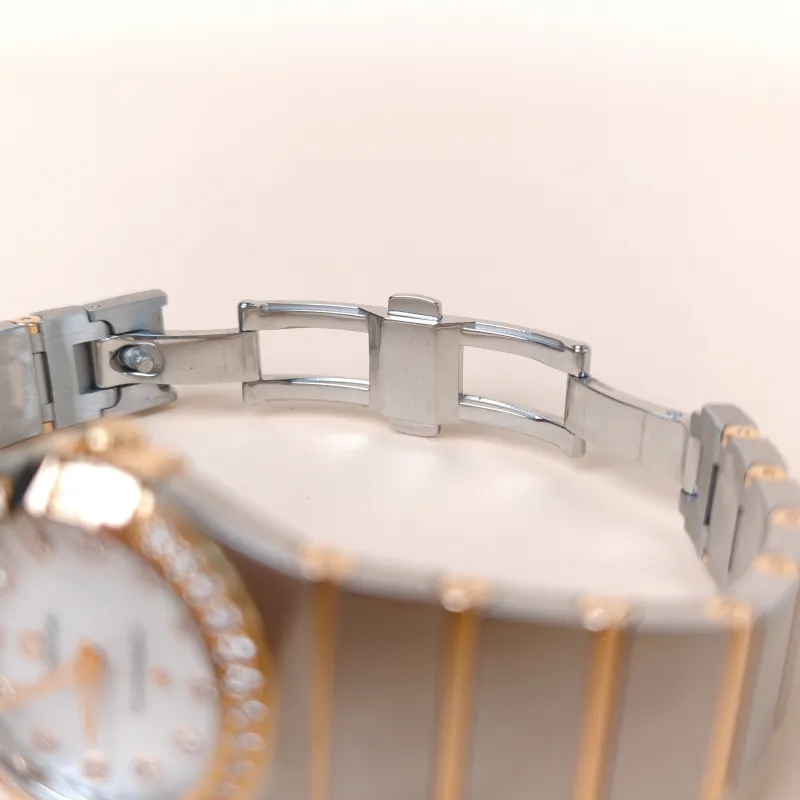 OMEGA Watch Watch One Size 24 — cover view 3 of 10