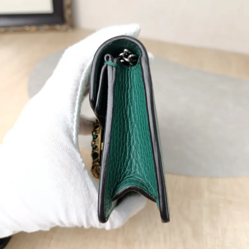 GUCCI Crossbody Bag Dionysus Green Calfskinmini16.5 × 4.5 × 10 cm — detail view 15 of 19