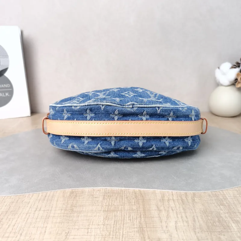 Louis Vuitton Shoulder Bag Croissant Blue Medium 25 × 5 × 15 cm — cover view 5 of 5