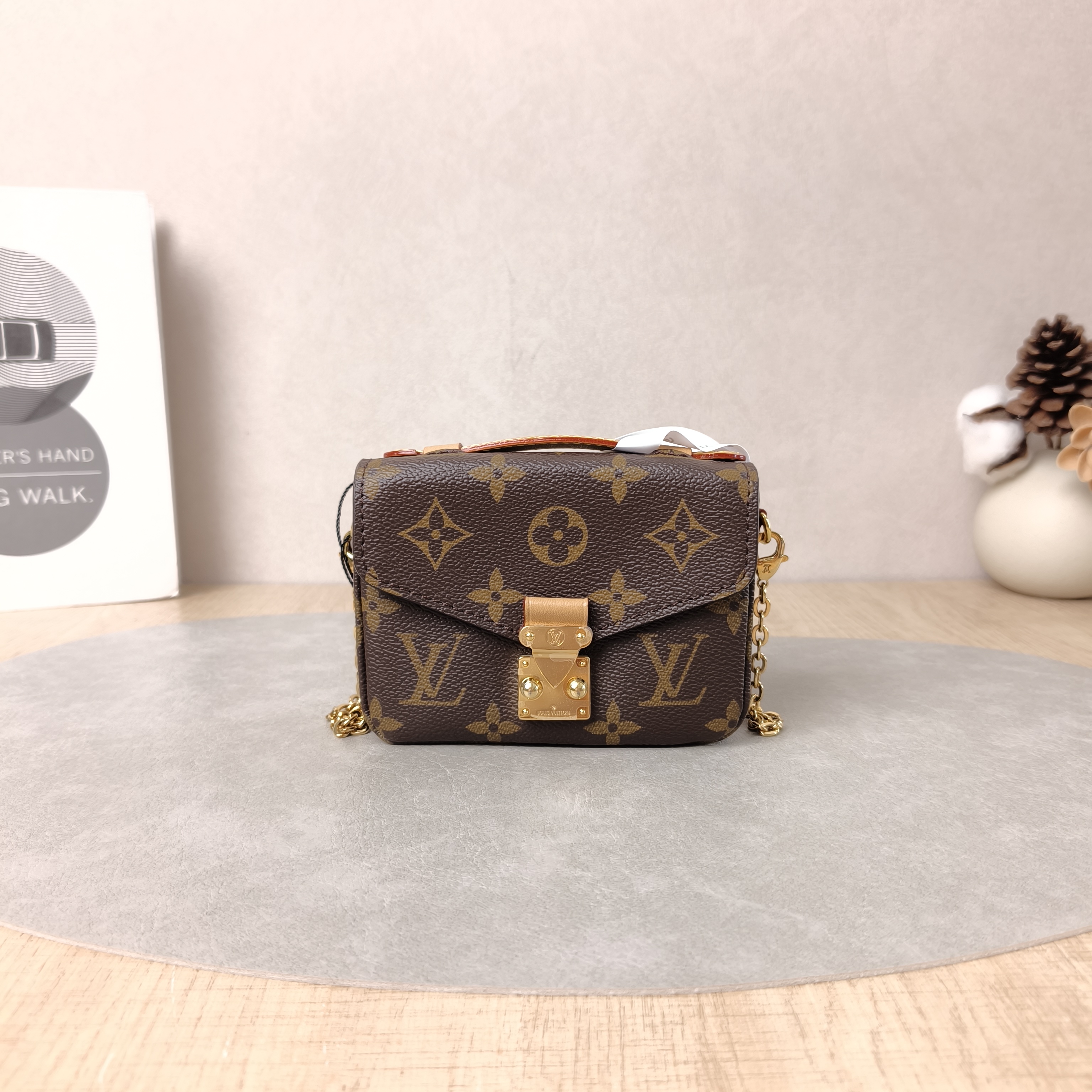Louis Vuitton Shoulder Bag Micro Métis Chain Bag Messenger Bag Mini Monogram PV Cmini14 × 3.5 × 11 cm