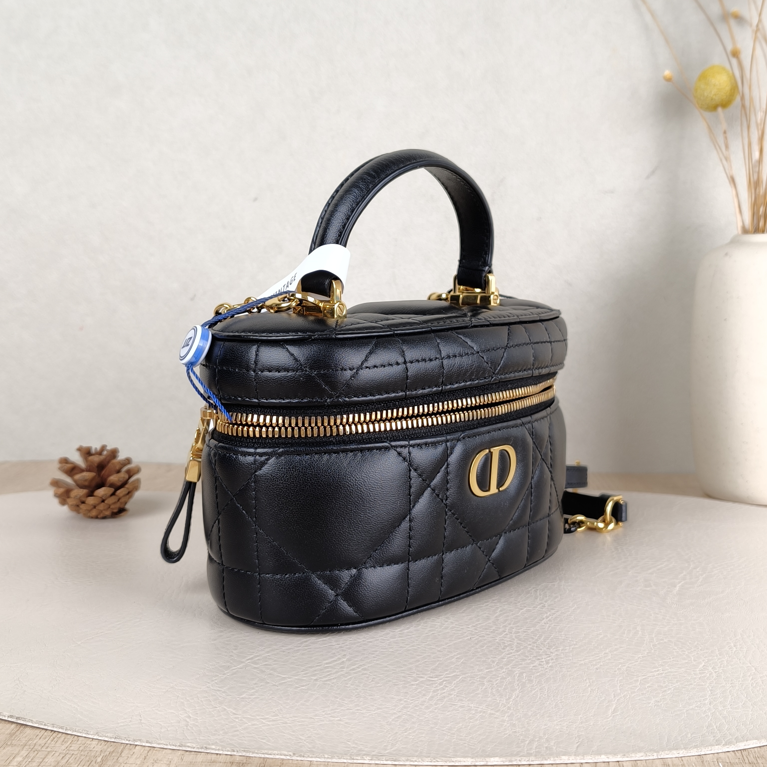 DIOR Crossbody Bag Caro Vanity Cosmetic Bag Black SL ambskinmini16.5 × 8.5 × 10 cm — cover view 4 of 5