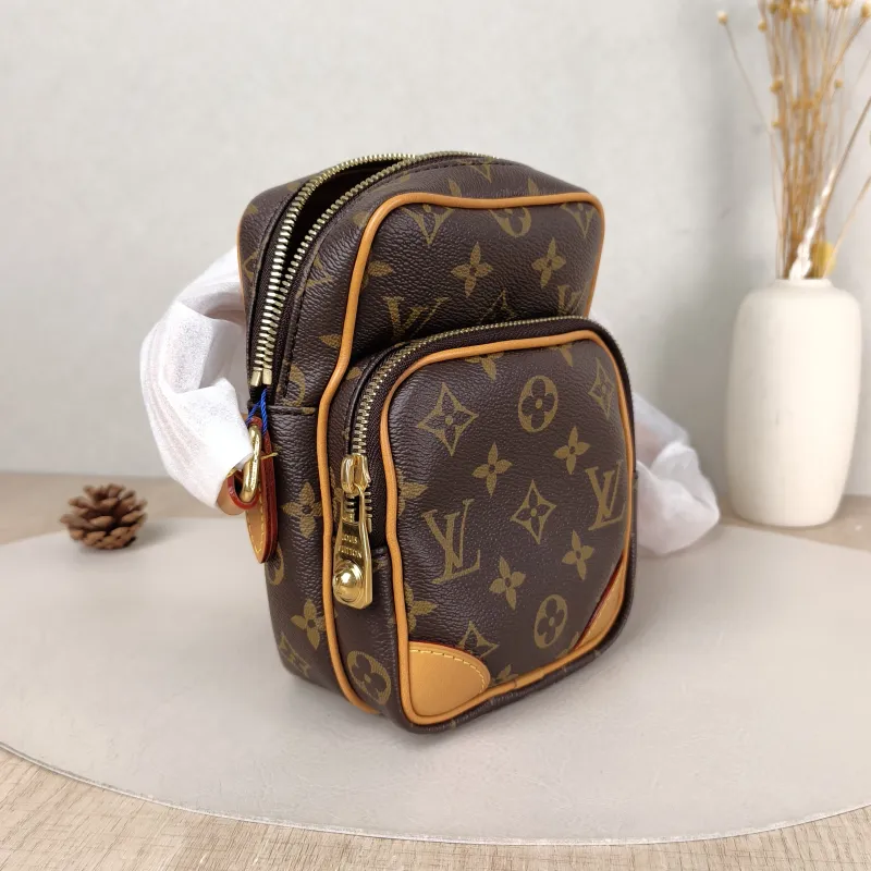 Louis Vuitton Crossbody Bag Amazone Camera Bag Monogram PVC One Size 13.5 × 8 × 20 cm — cover view 3 of 5