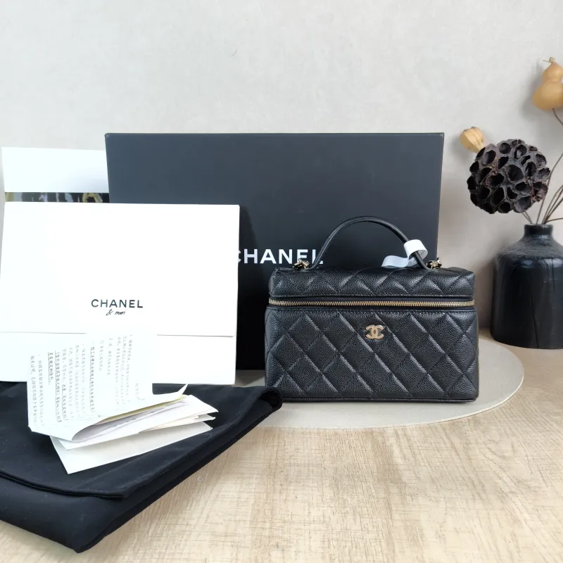 Chanel Crossbody Baglp Box Bag Top Handle Crossbody Bag Black Grained Calfskin 19.5 × 5 × 17 cm — cover view 4 of 6