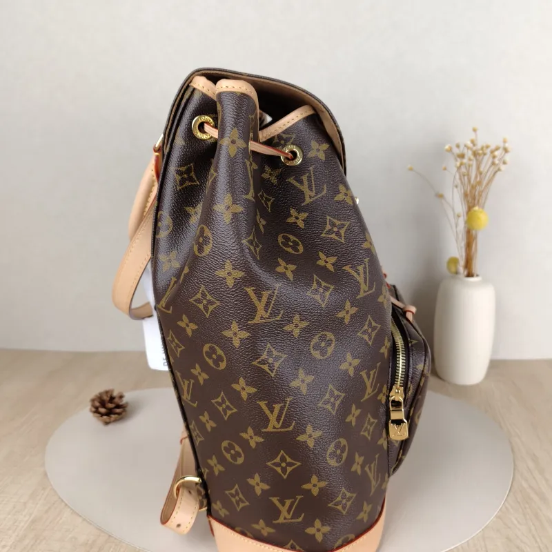 Louis Vuitton Backpack MONTSOURIS Backpack Edition Monogram PVC Medium38 × 21 × 35 cm — detail view 14 of 16