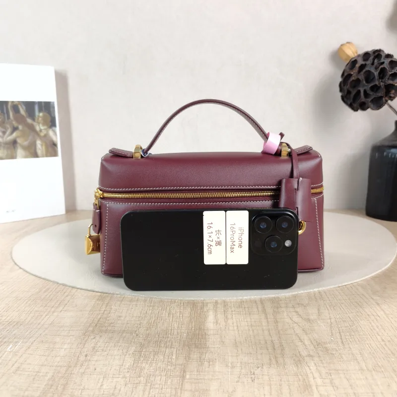 Loro Piana Crossbody Bag Extra Bag L23 Burgundy Calfskin One Size 23 × 7 × 12 cm — cover view 4 of 5
