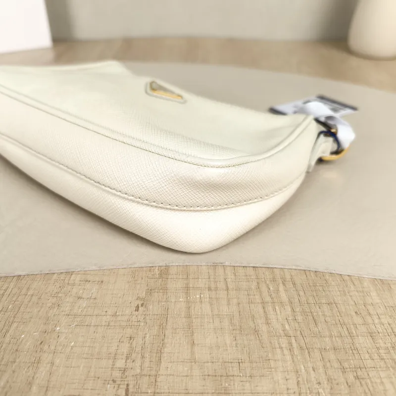 PRADA Shoulder Bag Re-Edition hobo White Calfskin Mini17 × 4 × 12 cm — detail view 12 of 12
