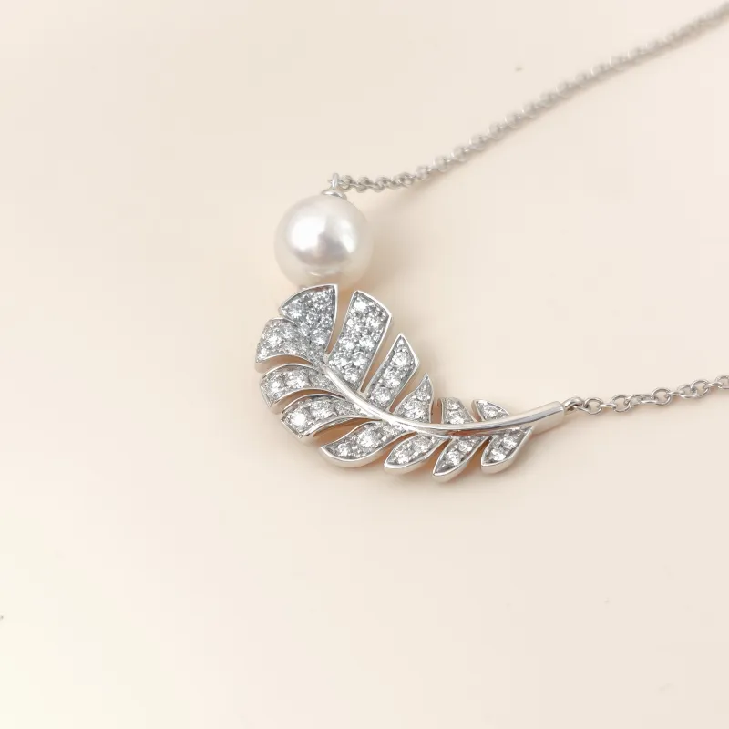 Chanel Necklace Plume Pavé Diamond Necklace White Gold Diamond18KW hite Gold One Size 40cm — cover view 7 of 10