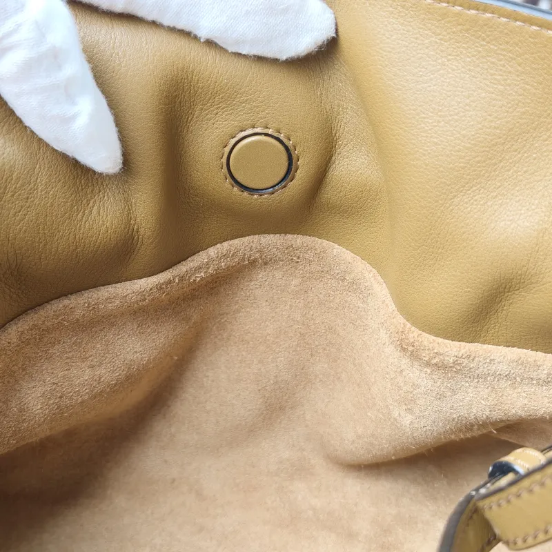 LOEWE Crossbody Bag Flamenco Calfskin Mini 24 × 9 × 18 cm — detail view 4 of 10