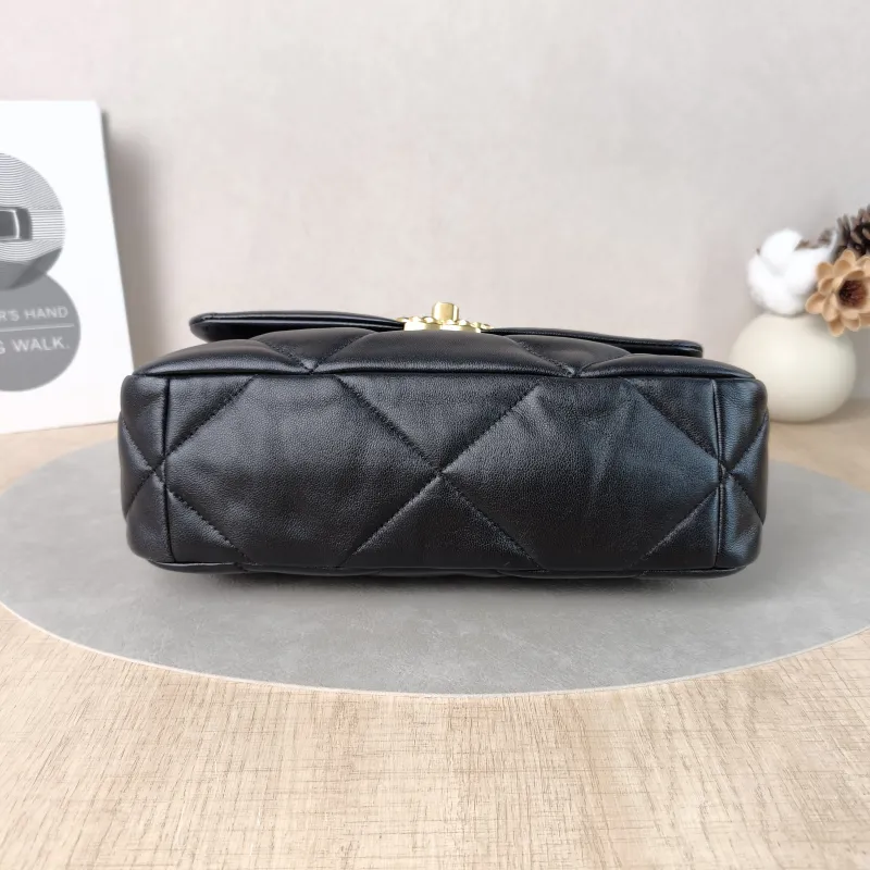 Chanel Crossbody Bag 19Bag Black SL ambskin Small 26 × 9 × 16 cm Microchip Edition — cover view 4 of 5