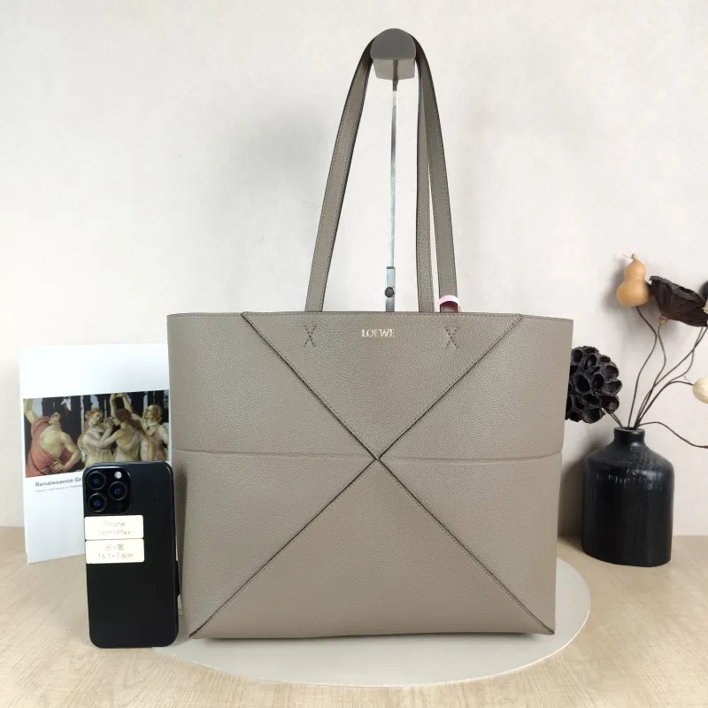 LOEWE Shoulder Bag Puzzle Fold Shopping Tote Dark Grey Calfskin Medium 31.5 × 12.5 × 29 cm — cover view 2 of 5