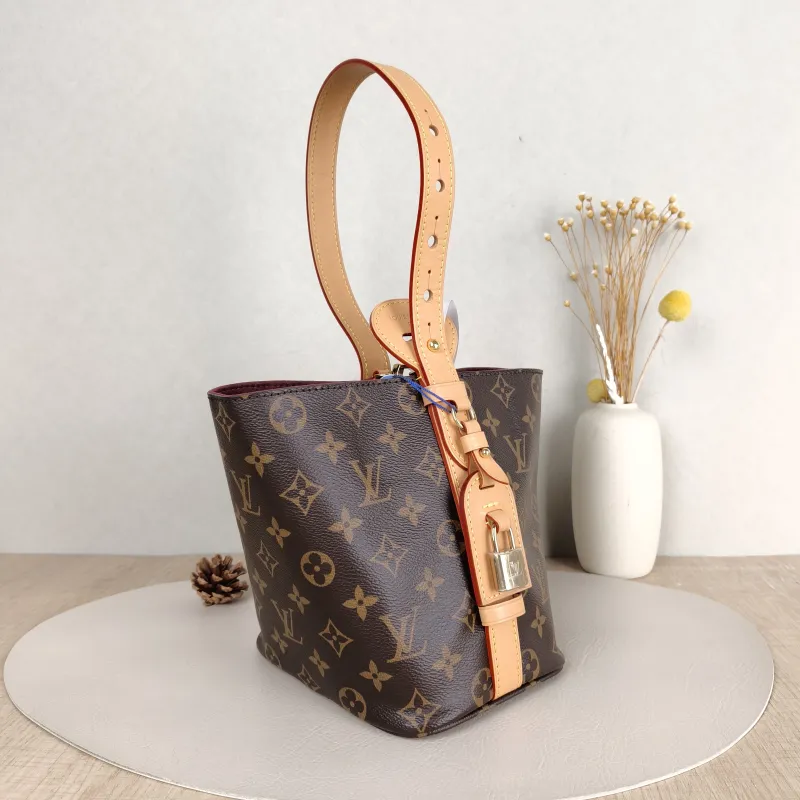 Louis Vuitton Top Handle Bag ALL IN BB Monogram PVCBB16 × 12 × 18 cm — cover view 2 of 5