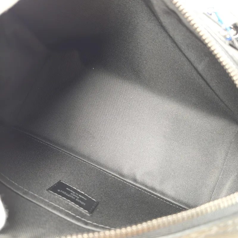 Louis Vuitton Crossbody Bag City Keepall Black PVC Medium 27 × 13 × 17 cm — detail view 9 of 11