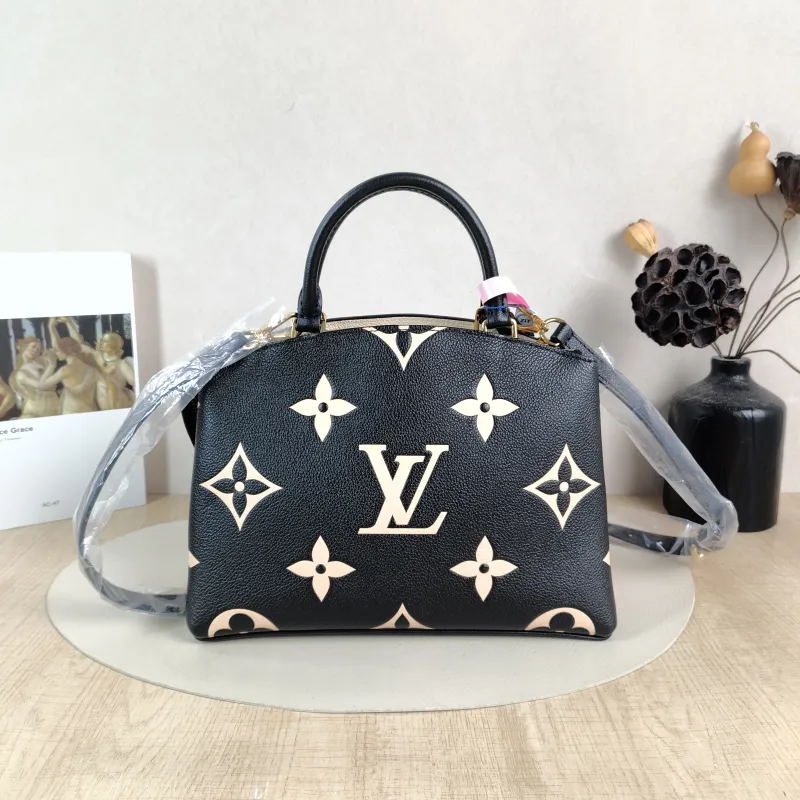 Louis Vuitton Crossbody Bag PETIT PALAIS Tote Bag Monogram Empreinte Embossed Calfskin Small 29 × 12.5 × 18 cm — cover view 5 of 6