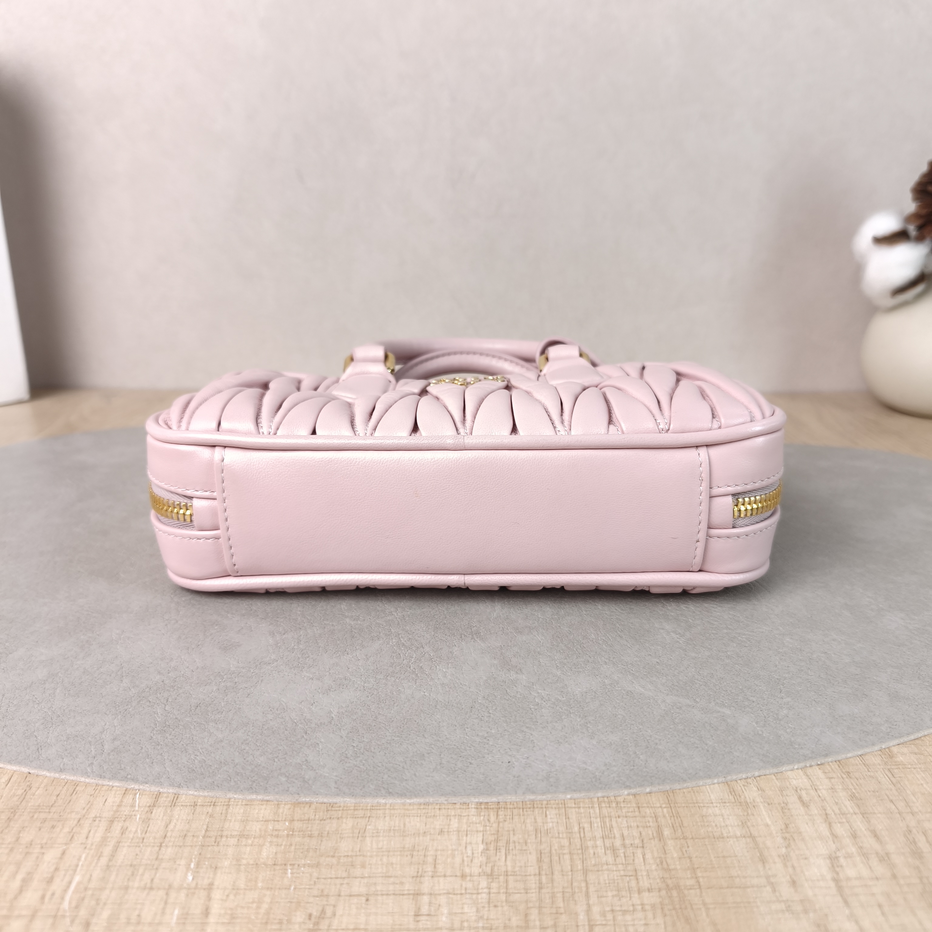 Miumiu Top Handle Bag Arcadie MatelasséCollection Edition Lambskin mini19 × 5 × 10 cm — cover view 4 of 6