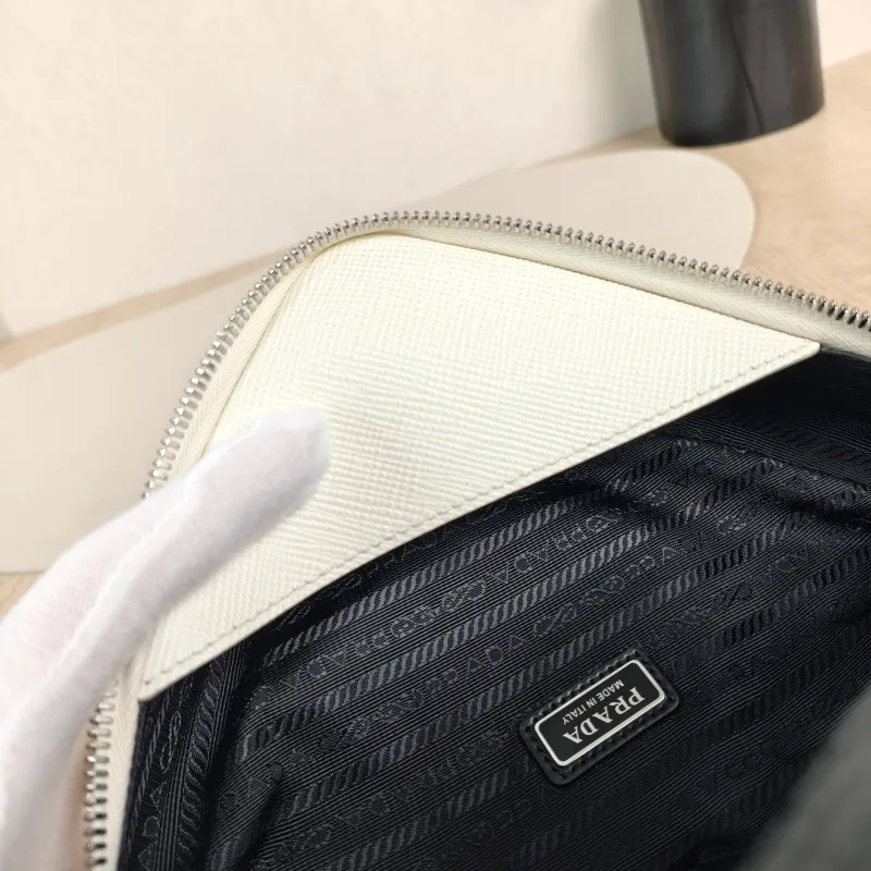 PRADA Shoulder Bag Triangle White Calfskin One Size25 × 7 × 15 cm — detail view 4 of 9