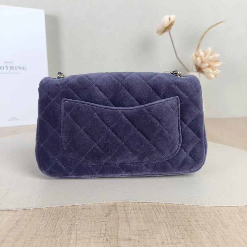 Chanel Crossbody Bag Classic Flap Large Mini CF Mini Blue Velvet mini 20 × 6 × 12 cm — cover view 5 of 5