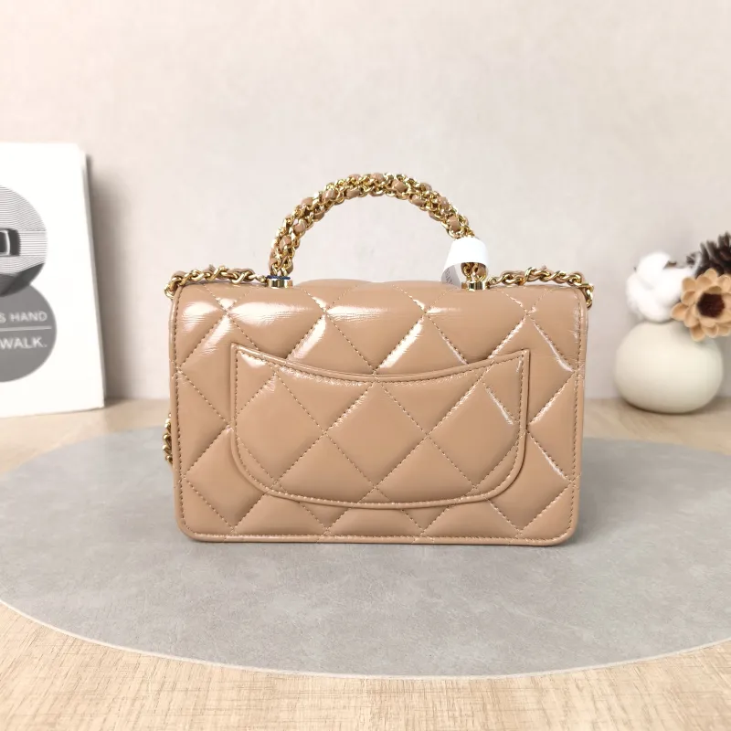 Chanel Crossbody Bag woc Brown Lambskin One Size19.2 × 3.5 × 12.3 cm — cover view 5 of 6