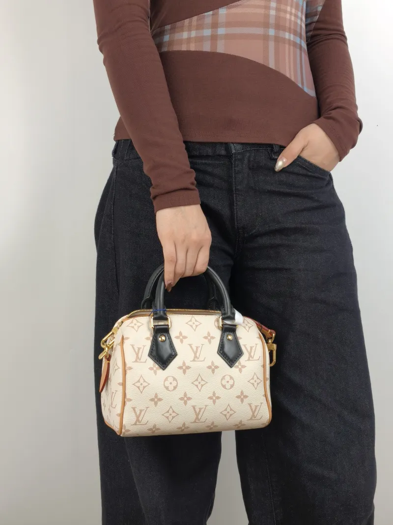 Louis Vuitton Shoulder Bag Speedy20 · Black PVC One Size 20 × 12.5 × 15 cm — on-model view 2 of 3