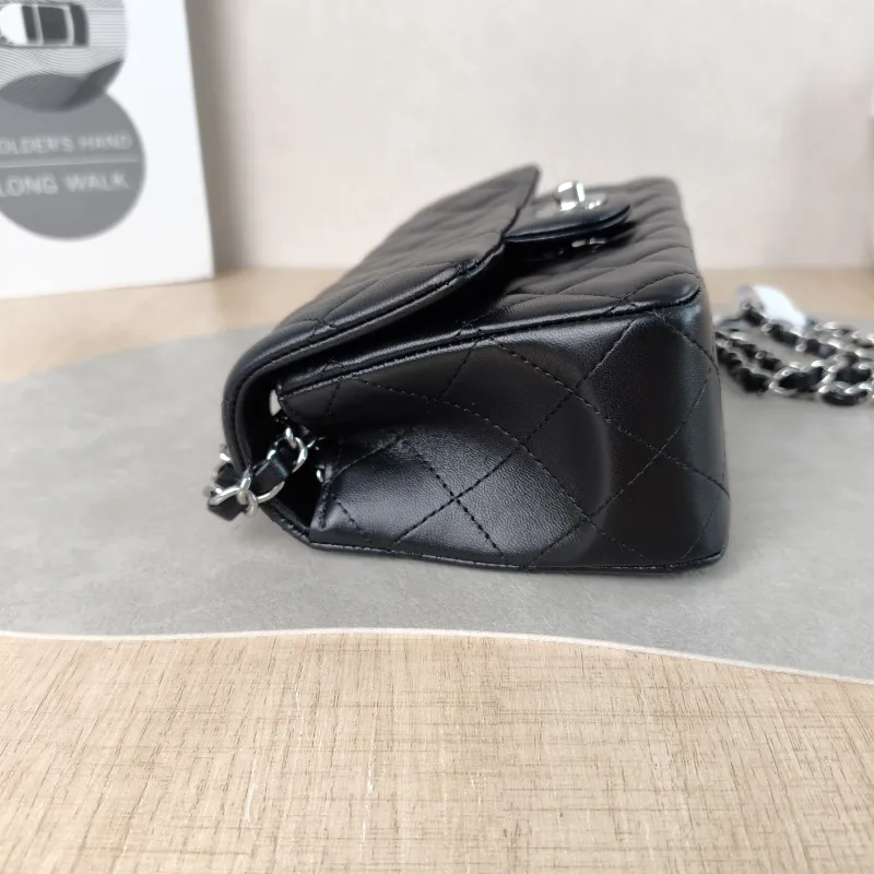 Chanel Crossbody Bag Classic Flap Large Mini CF Mini Black SL ambskin mini 20 × 6 × 12 cm — detail view 9 of 10