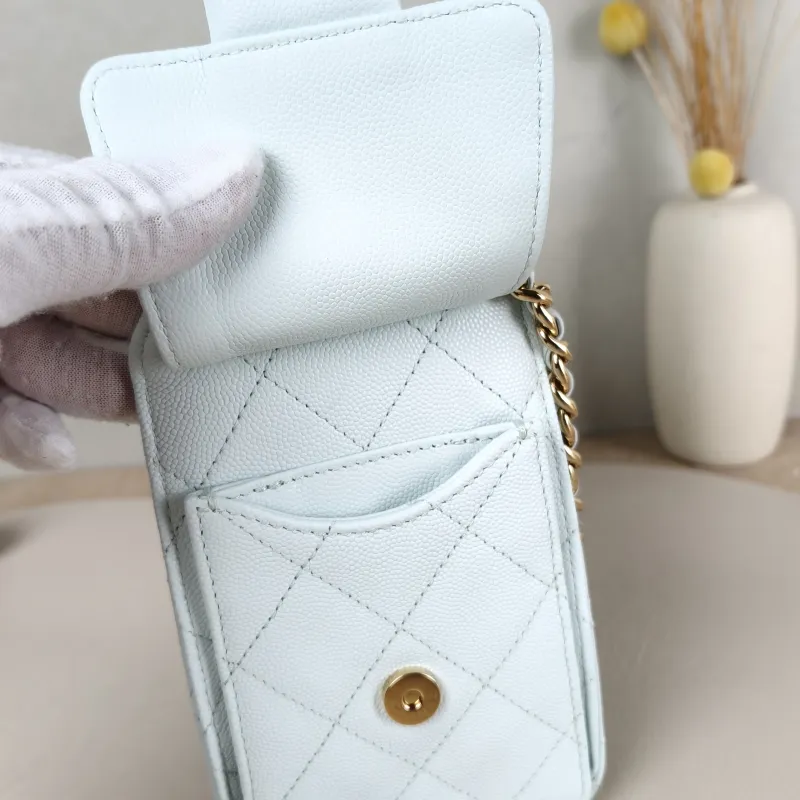 Chanel Crossbody Bag 25Bag Green Grained Calfskin Mini 22 × 12.5 × 20 cm — detail view 11 of 12