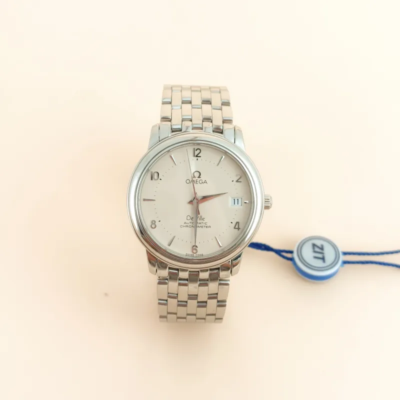 OMEGA Watch · Collection Watch White One Size White 35