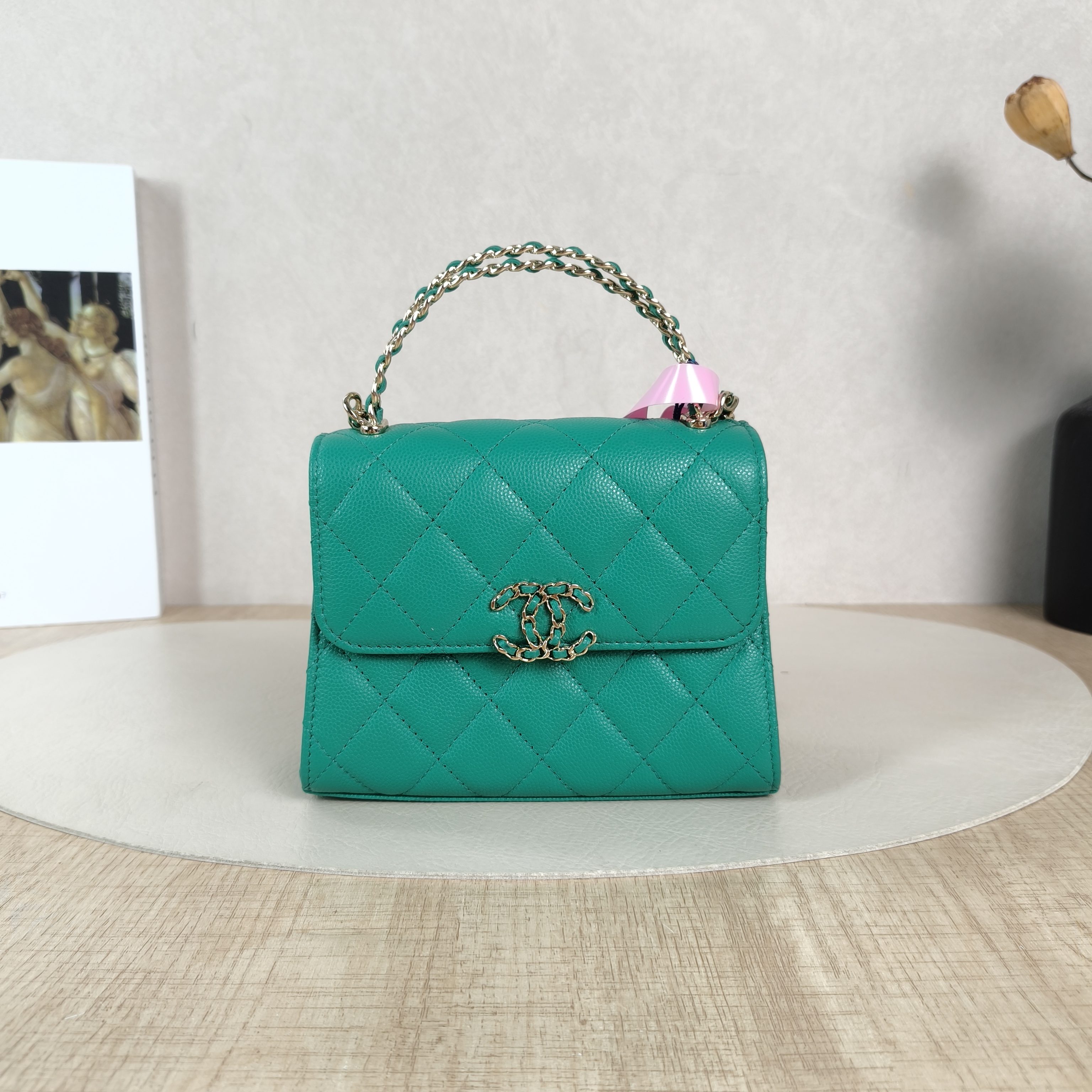 Chanel Crossbody Bag kelly Green Grained Calfskinnano15 × 5 × 11 cm