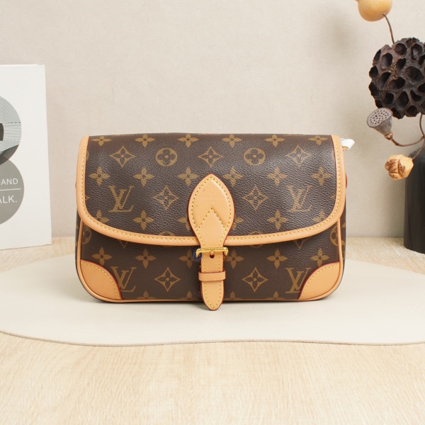 Louis Vuitton Diane Baguette Bag Small Monogrampvc Microchip Edition · Dust Bag Two Straps · 24 × 9 × 15 cm