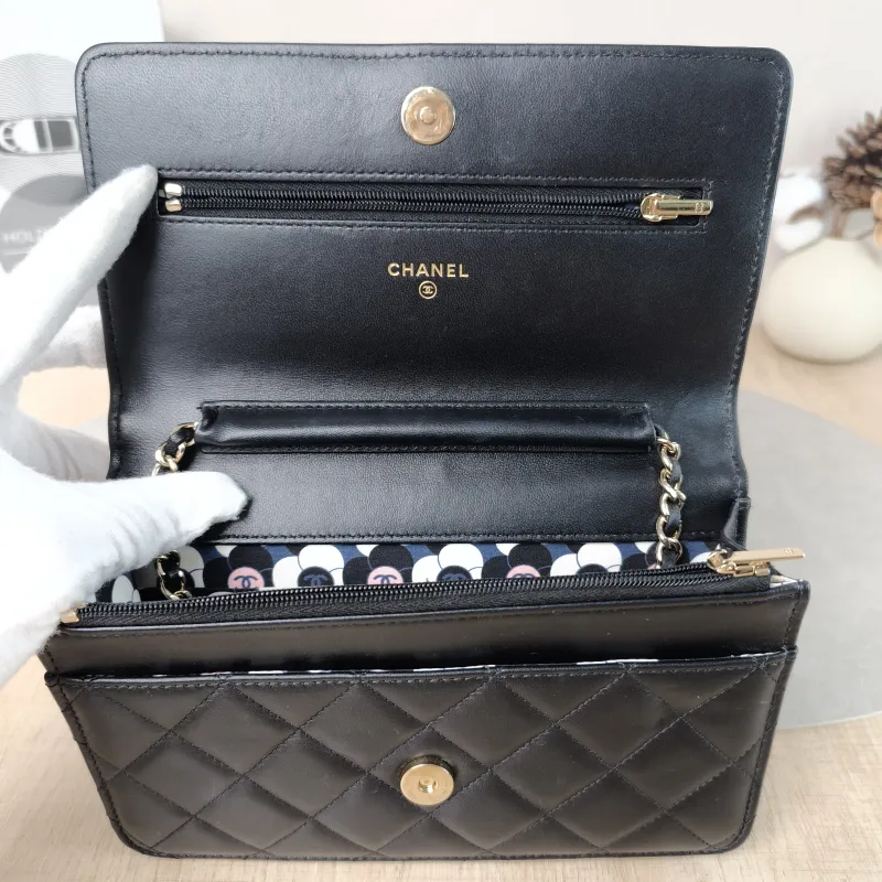 Chanel Crossbody Bag CF WOC Black Lambskin Mini 19.2 × 3.5 × 12.3 cm — detail view 12 of 12