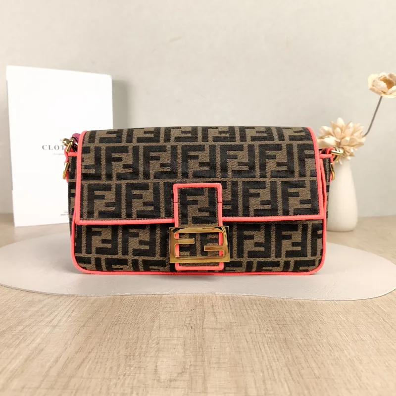 FENDI Crossbody Bag Baguette Baguette Bag Pink Monogram Canvas Medium27 × 6 × 15 cm