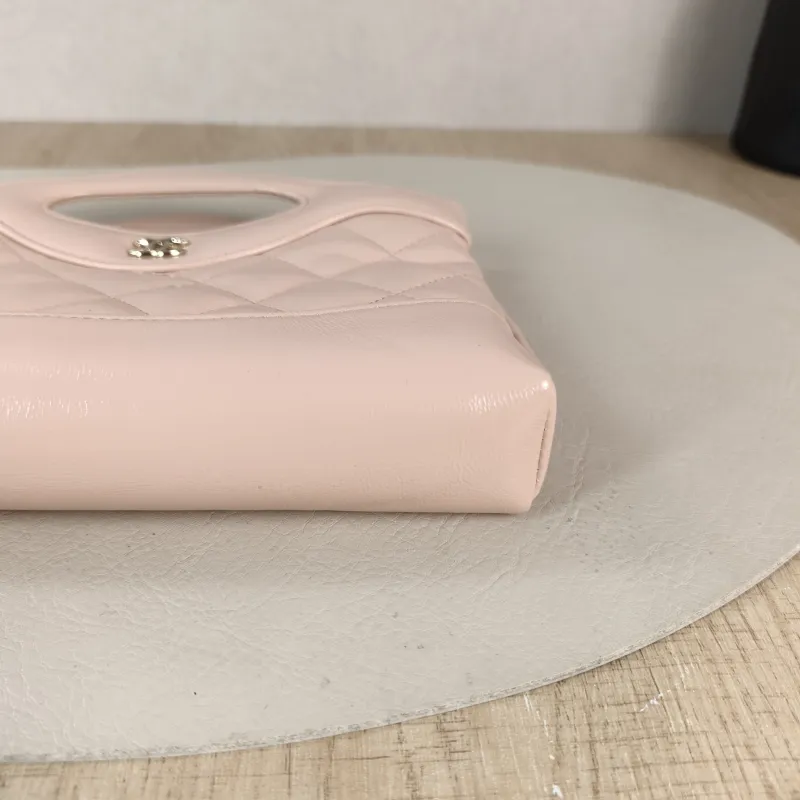 Chanel Crossbody Bag 31Bag Pink nano 20.5 × 3.5 × 17 cm — detail view 5 of 11