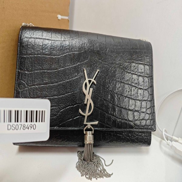 SAINT LAURENT Kate Calfskin · 24 × 5 × 15 cm