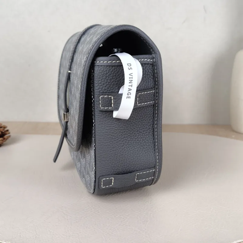 GOYARD Crossbody Bag BELVEDERE Messenger Bag Grey PVC Small 22 × 7 × 16 cm — detail view 4 of 11