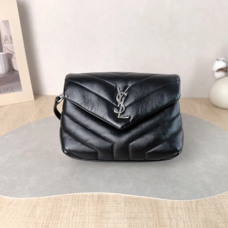 SAINT LAURENT Crossbody Bag LOULOU Black Calfskin Mini 20 × 7.5 × 14 cm