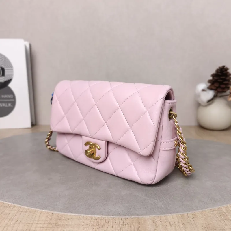 Chanel Crossbody Bag Woven Shoulder Strap Editioncf mini Pink Lambskin mini20 × 6 × 12 cm — cover view 3 of 5