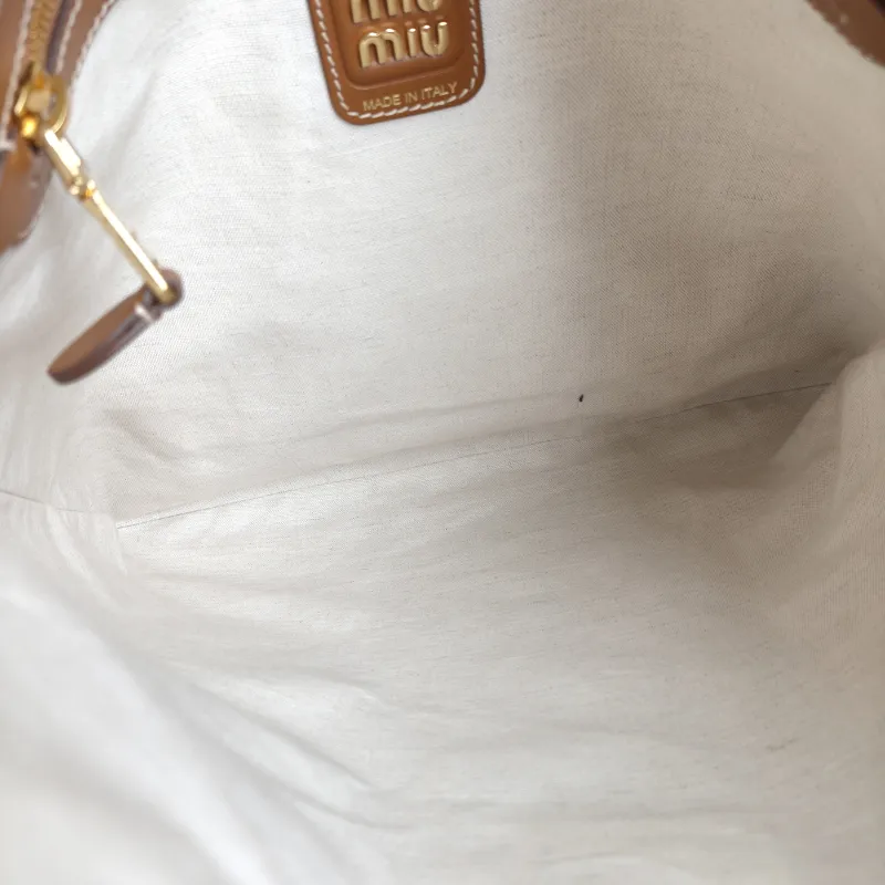 Miumiu Shoulder Bag IVY Tote Shopping Tote CC alfskin Medium 35*40 — detail view 7 of 12