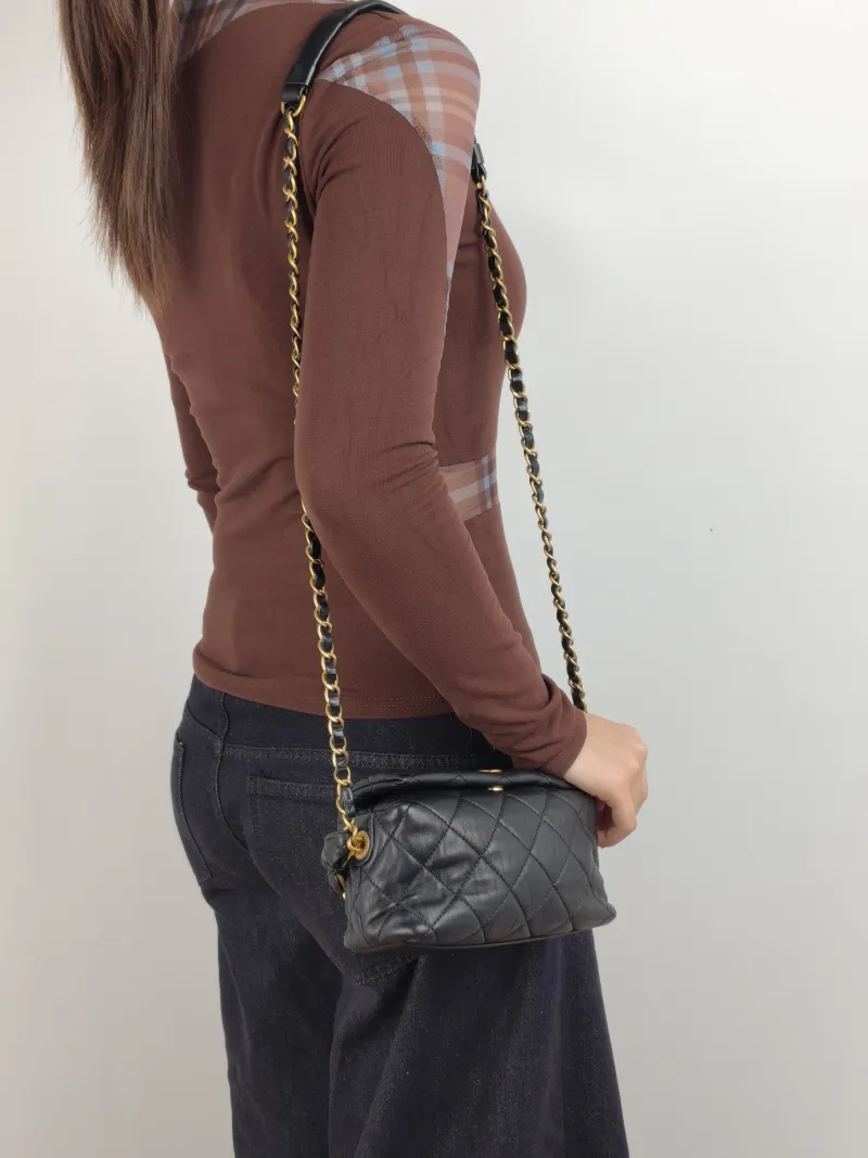 Chanel Crossbody Bag Crossbody Bag Black Lambskin One Size 17.5 × 7 × 9 cm 31 — on-model view 3 of 3