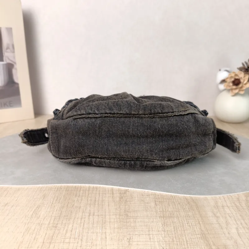 BALENCIAGA Crossbody Bag Black XS 26 × 7 × 16 cm — cover view 5 of 5