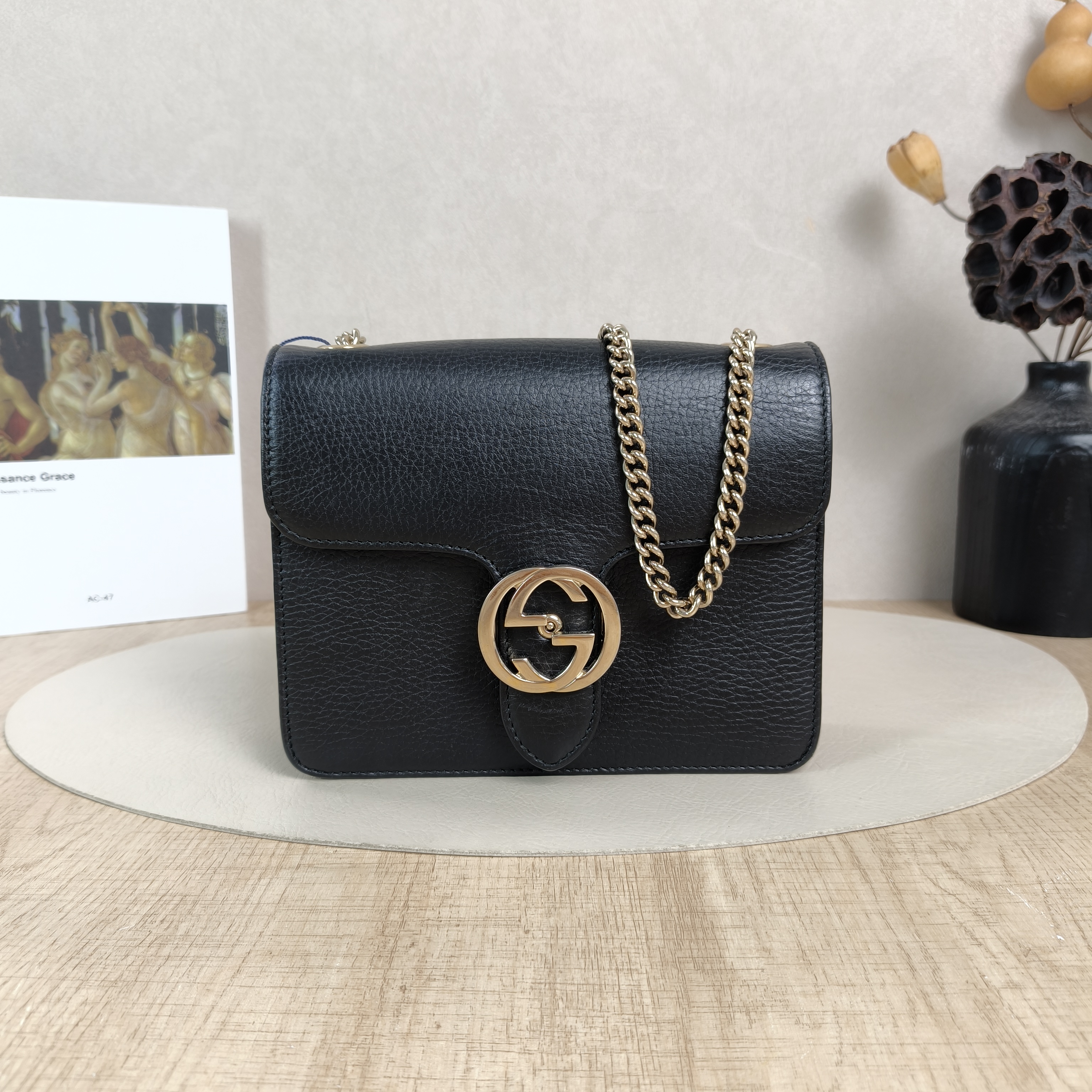 GUCCI Crossbody Bag g Collection Black Calfskin Small20 × 9 × 16 cm