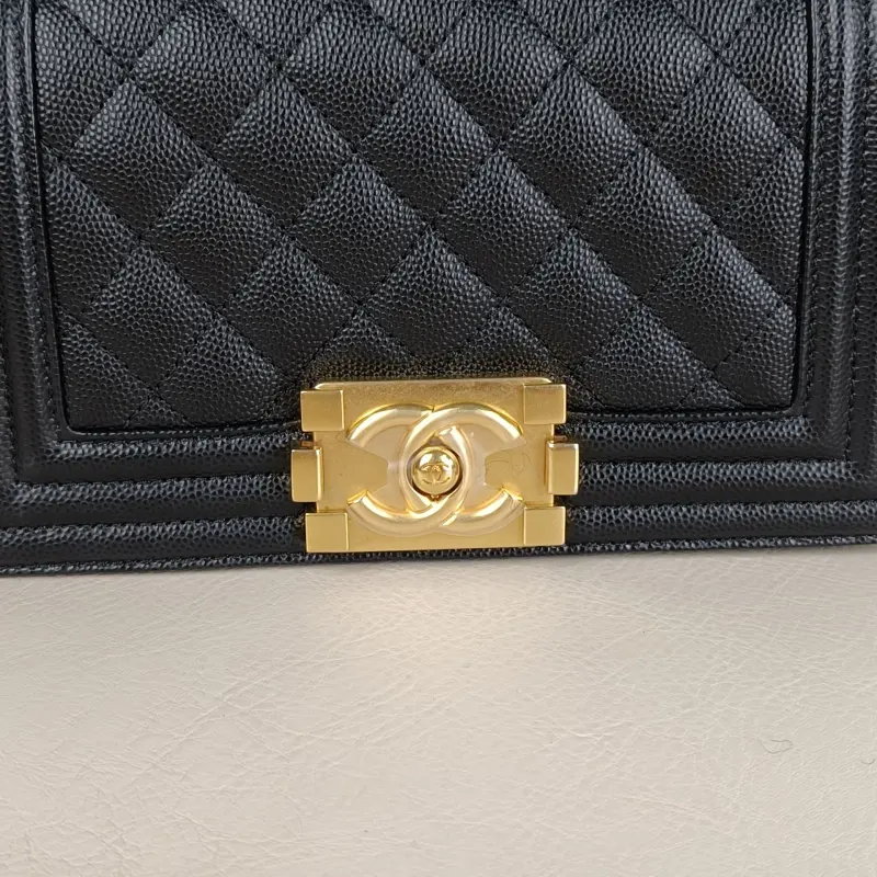 Chanel Crossbody Bag Le Boy​Black Grained Calfskin Small20.5 × 8.5 × 12 cm — detail view 11 of 11