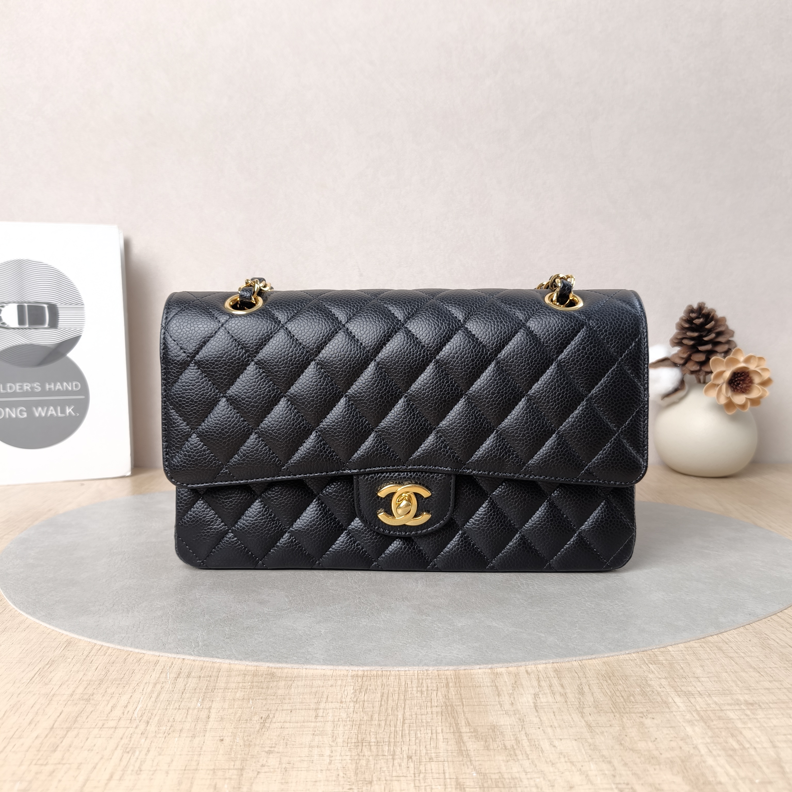 Chanel Crossbody Bag Classic Flap CF Black Grained Calfskin Medium25.5 × 6.5 × 15.5 cm