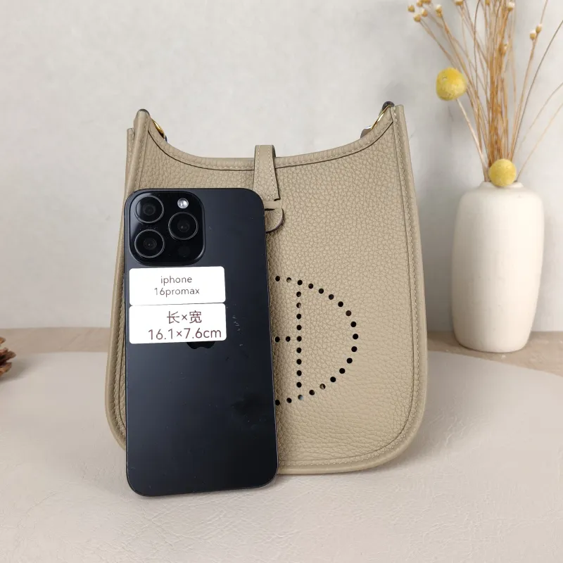 Hermès Crossbody Bag Evelyne Mini 16 Mini 16 S2 TC Calfskin Mini 17 × 5.5 × 18 cm K — cover view 3 of 6