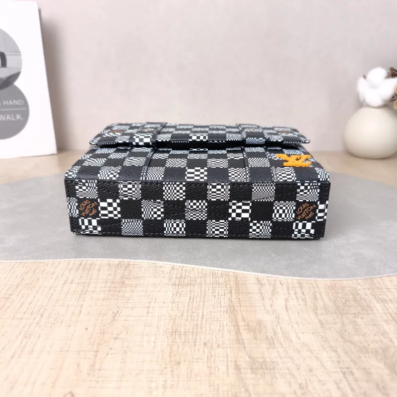 Louis Vuitton Crossbody Bag Flap Soft Trunk Messenger Bag Colorblock PVC One Size 20 × 5.5 × 16 cm — cover view 4 of 5